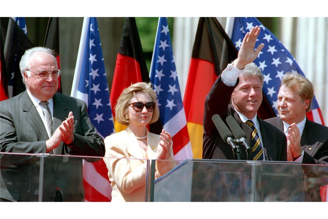 Clinton ist der erste US-Präsident nach dem Mauerfall in Ost-Berlin. (Archivbild)