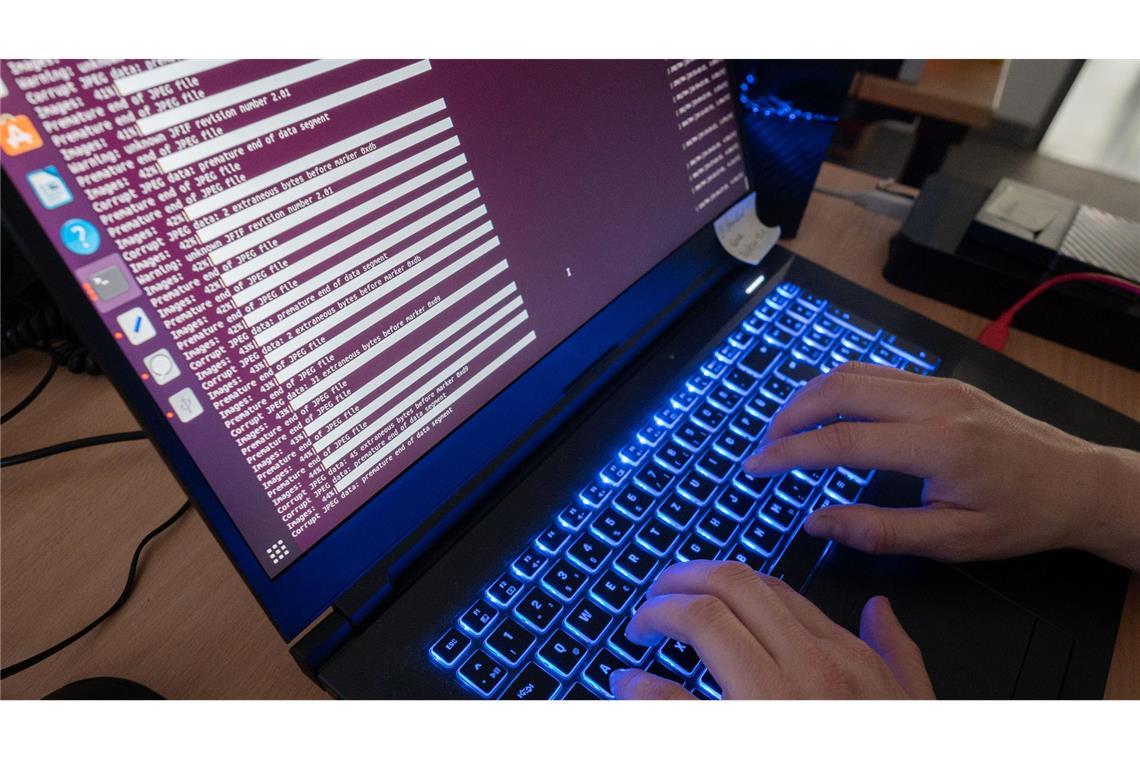Cyber-Angriffe verhindern: Landesregierung will Online-Kommunikation in der Verwaltung überarbeiten.