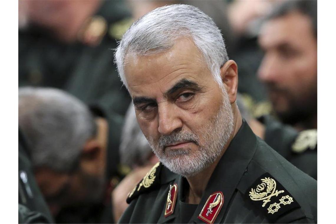 Millionen bei Trauerfeiern für getöteten General in Teheran Das Archivfoto zeigt den getöteten General der iranischen Al-Kuds-Brigaden, Ghassem Soleimani. Foto: Uncredited/Office of the Iranian Supreme Leader/AP/dpa
