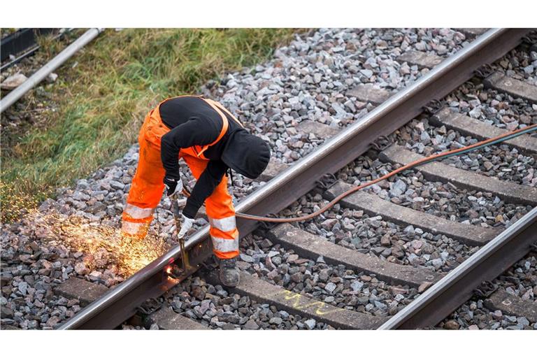 Das Bauprogramm der Bahn soll für mehr Pünktlichkeit sorgen.