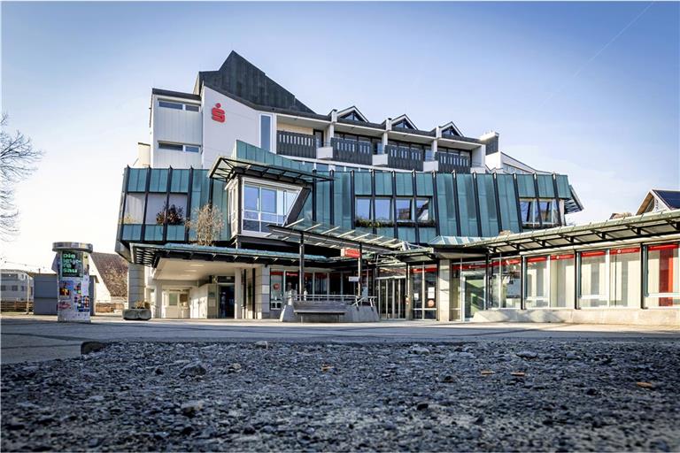 Das Beratungscenter der Kreissparkasse Waiblingen am Obstmarkt in Backnang bleibt doch stehen und wird saniert. Archivfoto: Alexander Becher