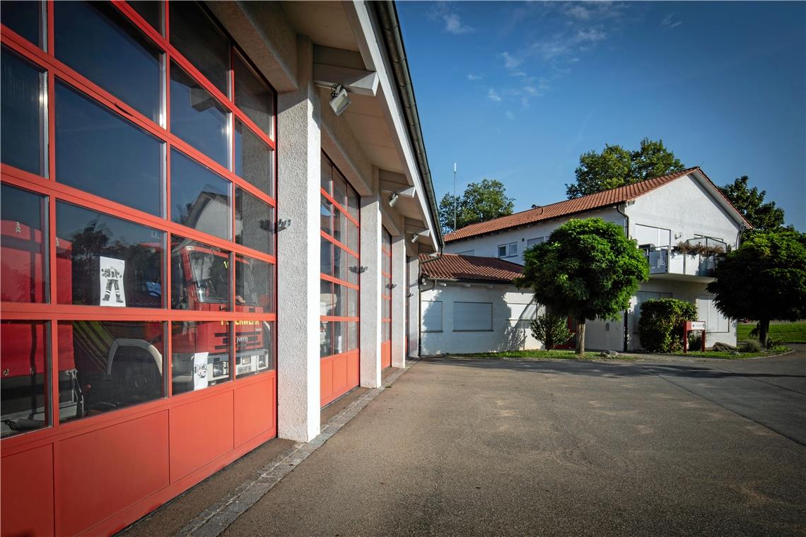 Das Feuerwehrgerätehaus in Kirchberg an der Murr wird umgestaltet. Kosten von weit über einer Million Euro stehen im Raum. Foto: A. Becher