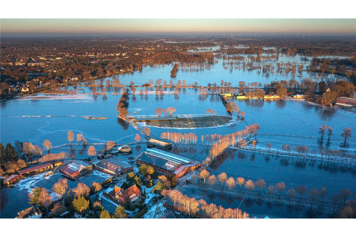 Das Jahr 2024 war nicht nur deutlich zu warm, auch das Soll für Niederschläge wurde übertroffen (Archivbild).