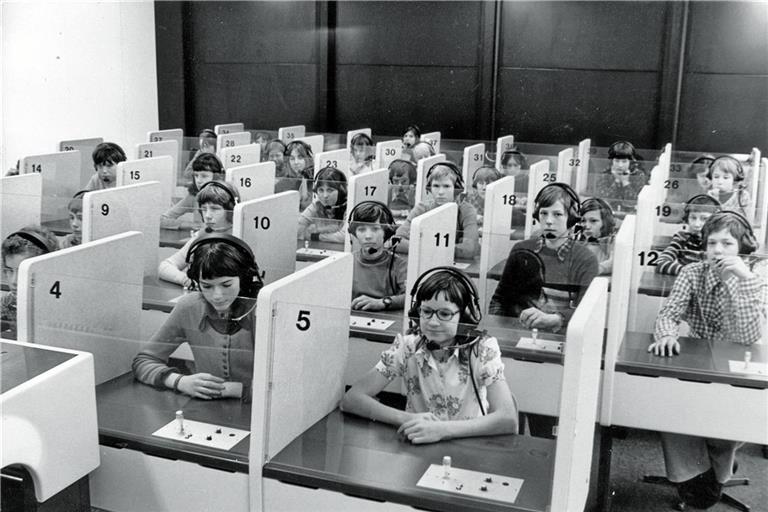 Das Sprachlabor war eine Besonderheit im neuen Gymnasium. Archivfoto: BKZ