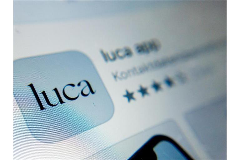 Das Symbol der Luca-App ist auf einem Smartphone zu sehen. Foto: Christoph Soeder/dpa/Symbolbild