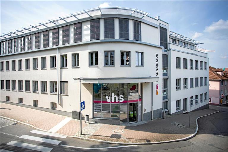 Das Volkshochschulhaus in der Bahnhofstraße.Symbolfoto: VHS Backnang