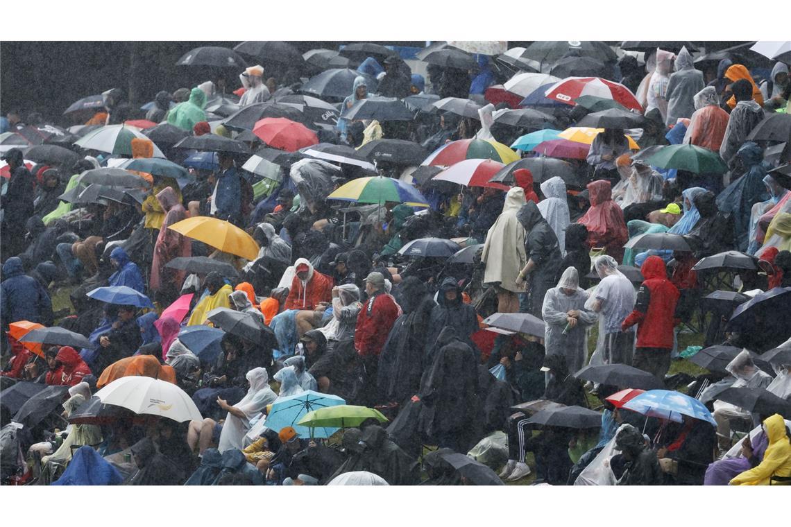 Das Wetter in Europa ist unbeständiger geworden: Motorsport: Formel-1-Weltmeisterschaft, Grand Prix von Belgien in Spa-Francorchamps.