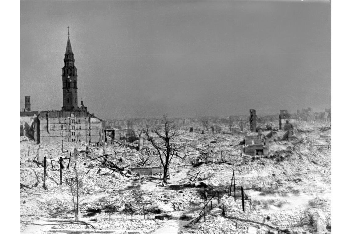 Das zerstörte Warschau im November 1944.