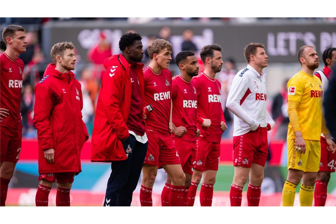 Dem 1. FC Köln droht zum siebten Mal binnen der vergangenen 26 Jahre der Bundesliga-Abstieg.