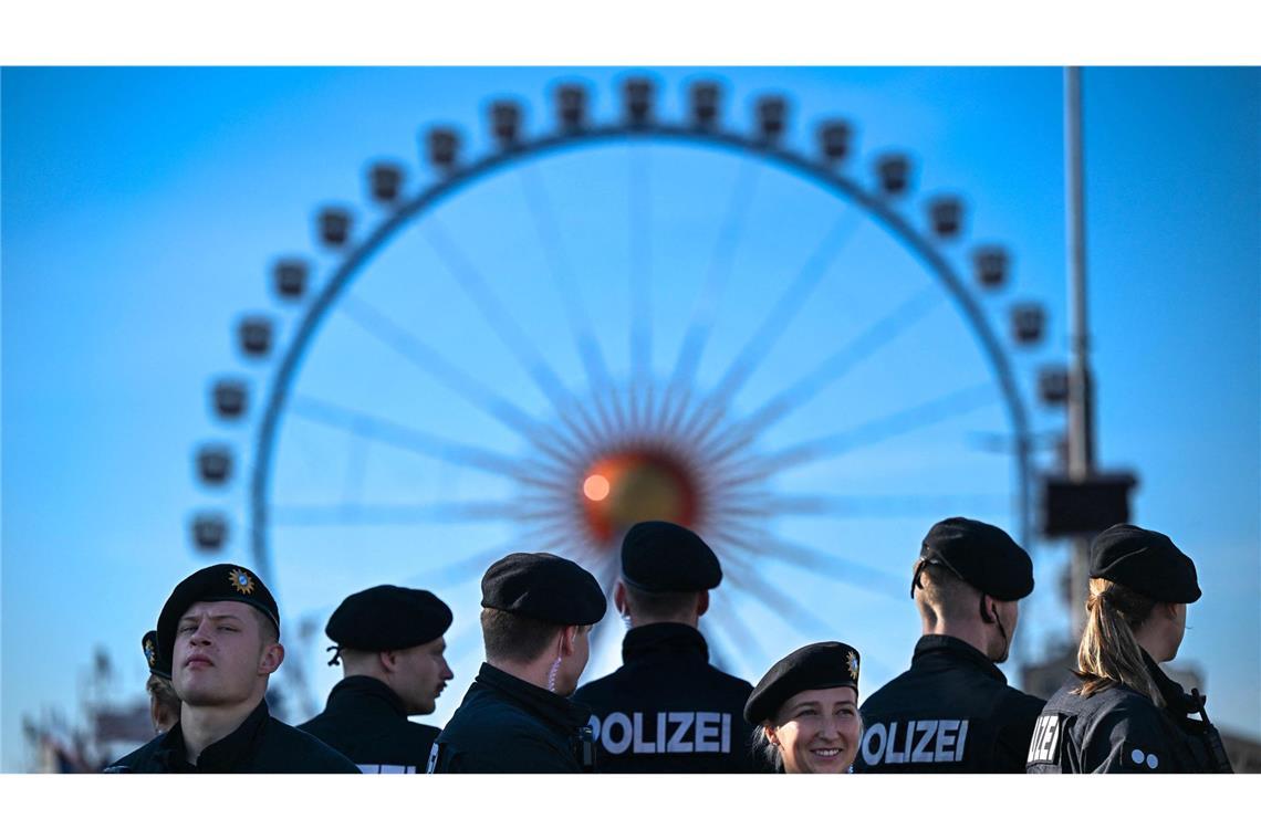 ...dennoch zeigte auch die Polizei Präsenz.