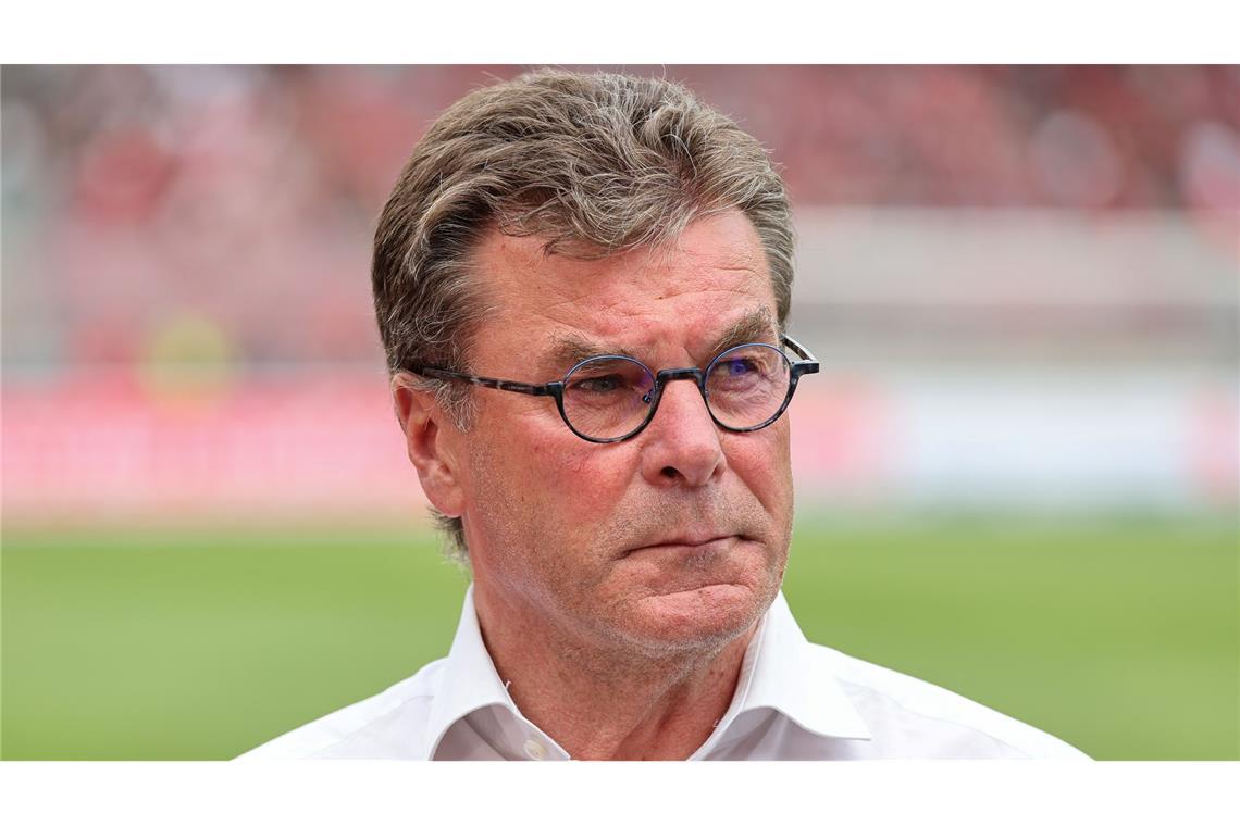 Der 1. FC Nürnberg hat sich von Sportvorstand Dieter Hecking getrennt.