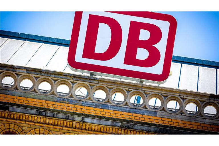 Der Ärger über die Deutsche Bahn ist bei vielen Menschen groß - ob daran das Sanierungsprogramm bis 2027 etwas ändern kann?