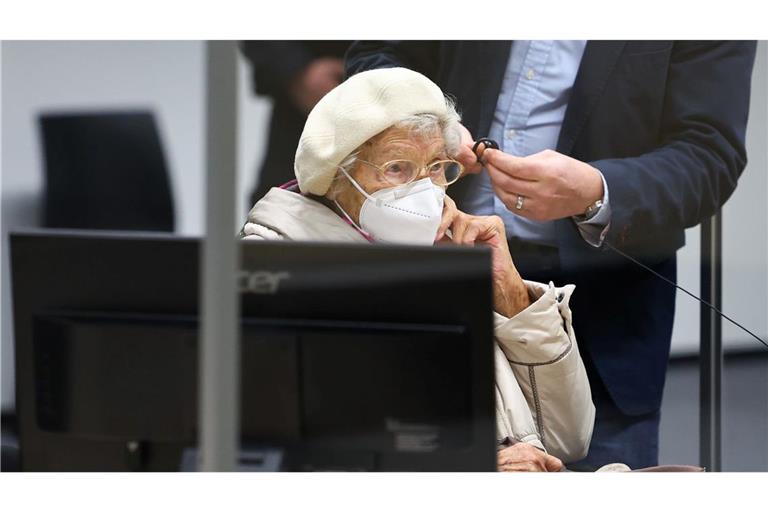 Der BGH hat die Verurteilung einer früheren KZ-Sekretärin wegen Beihilfe zum Massenmord bestätigt. (Foto:Archiv)