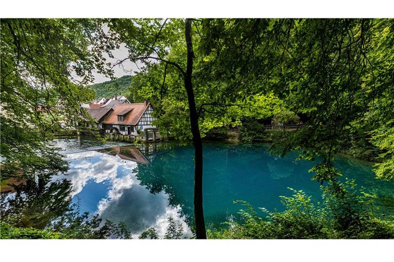 Der Blautopf zählt zu den beliebtesten Ausflugszielen in Baden-Württemberg.