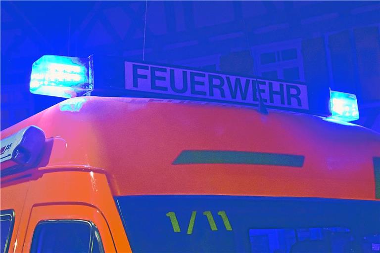 Der Brand in einem leerstenden Gebäude wurde schnell gelöscht.Symbolfoto: Tobias Sellmaier