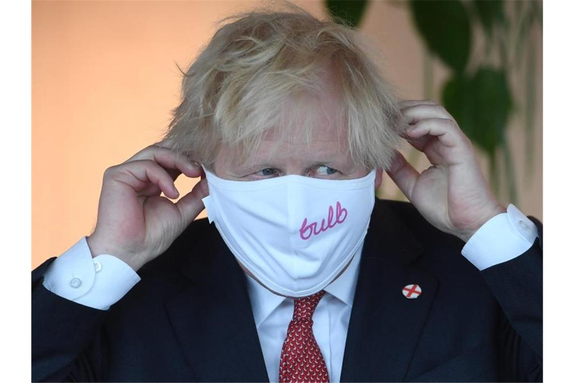 England beendet fast alle Corona-Maßnahmen am 19. Juli Der britische Premierminister Boris Johnson will die meisten Corona-Regeln abschaffen - oder doch nicht?. Foto: Jeremy Selwyn/Evening Standard/PA Wire/dpa