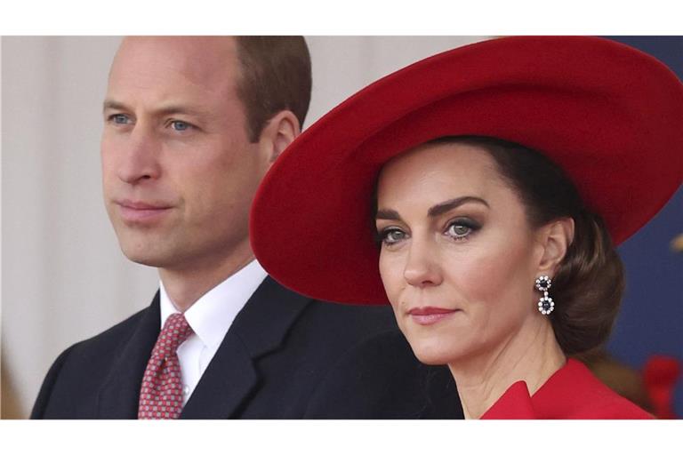 Der britische Thronfolger Prinz William soll sich laut britischen Medienberichten über den Gesundheitszustand seiner Frau Kate geäußert haben (Archivfoto).
