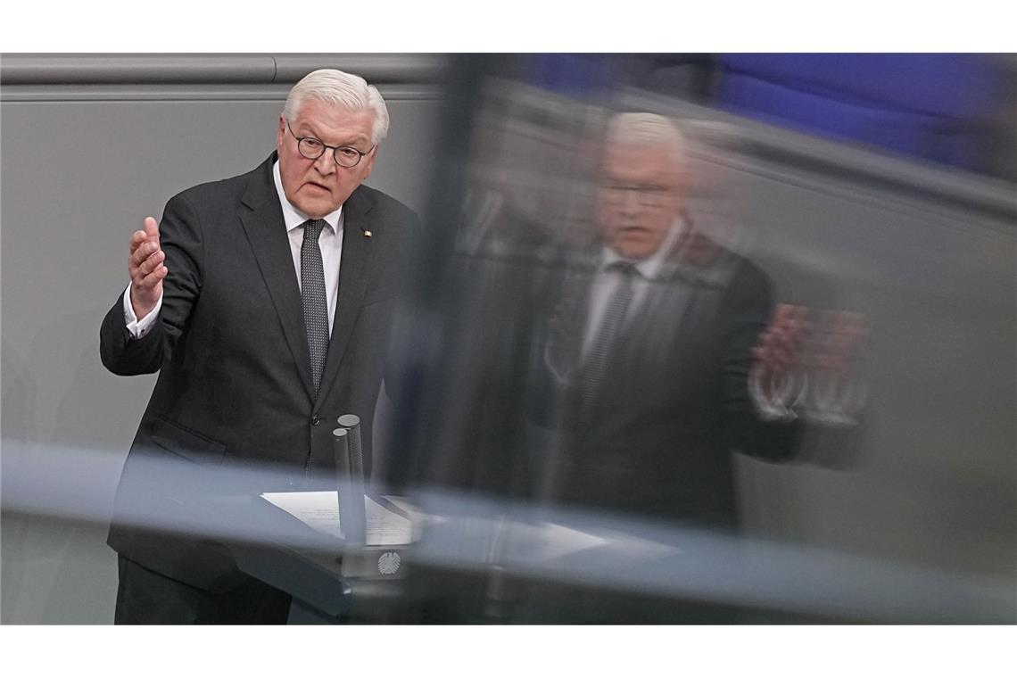 Der Bundespräsident spricht eine eindringliche Warnung zum Schutz der Demokratie aus.