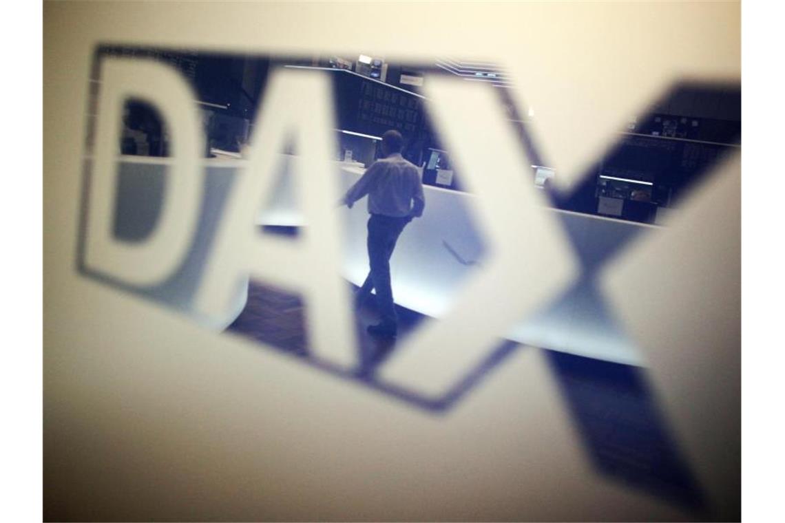 Dax mit Gewinnen - US-Notenbank beruhigt die Anleger Der Dax ist der wichtigste Aktienindex in Deutschland. Foto: Fredrik von Erichsen/dpa