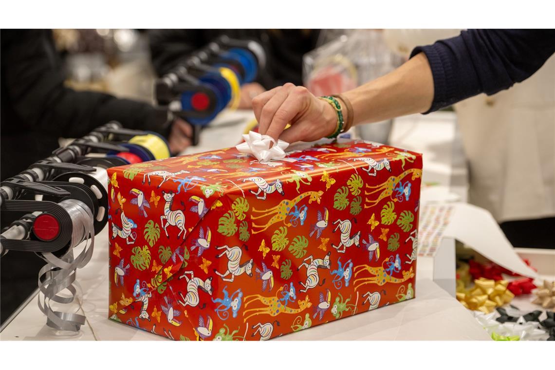 Der Einzelhandel rechnet nicht damit, dass der Konsum im Weihnachtsgeschäft stark anzieht. (Symbolbild)