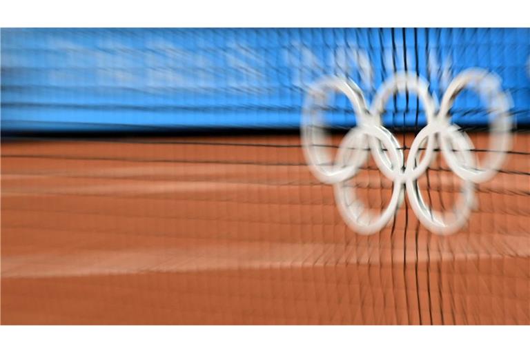 Der erste Tag des olympischen Tennisturniers in Roland Garros ist für fünf deutsche Profis ins Wasser gefallen (Symbolfoto).