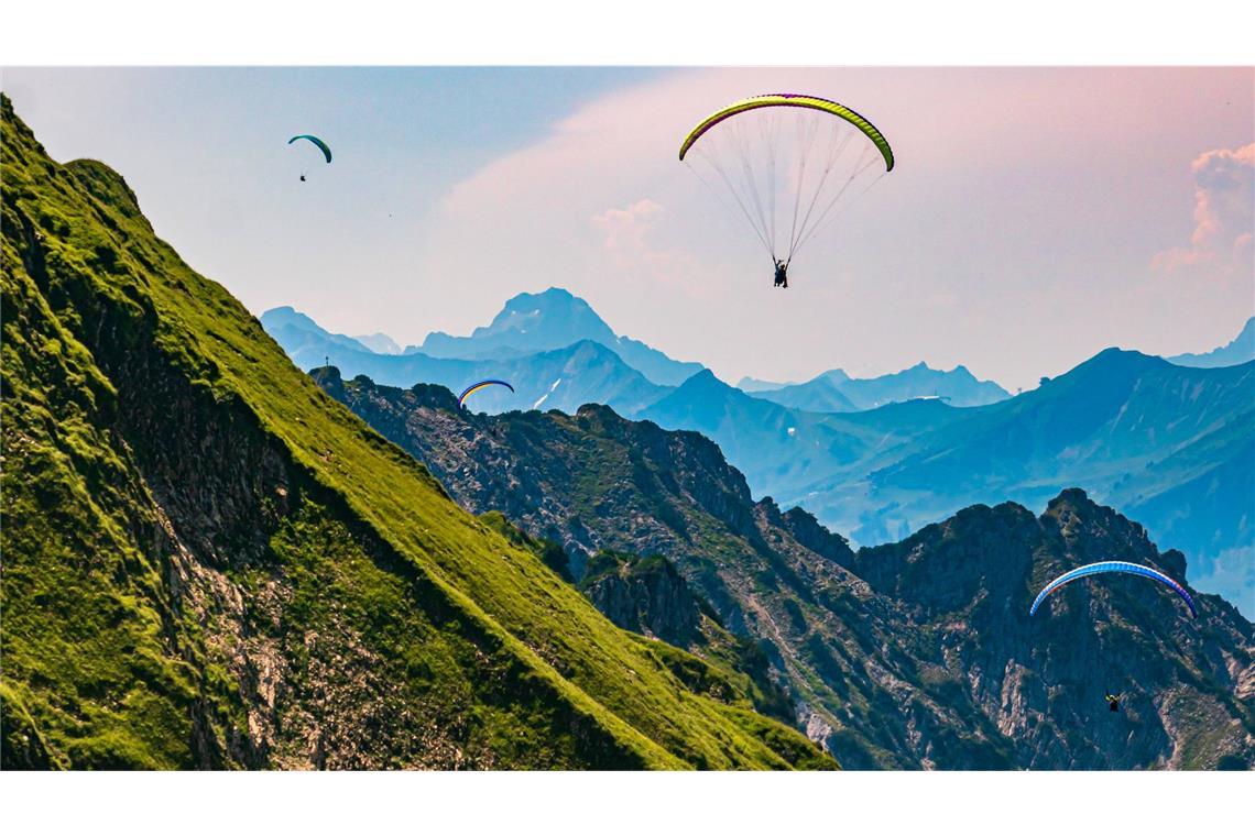 Der Gleitschirmpilot kam bei einem Absturz am Nebelhorn ums Leben. (Symbolbild)