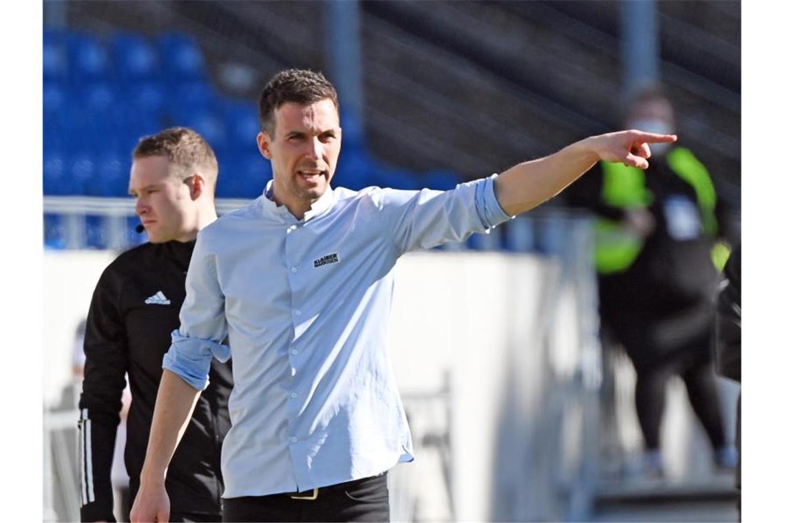 KSC im Aufstiegsrennen: Erst die Pflicht, dann die Kür Der Karlsruher Trainer Christian Eichner. Foto: Uli Deck/dpa/Archivbild