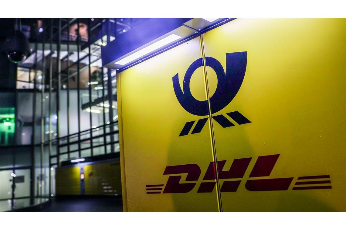 Der Logistikkonzern DHL kommt auf seinem Elektrokurs voran. Das wurde nun auf der Hauptversammlung in Bonn mitgeteilt.