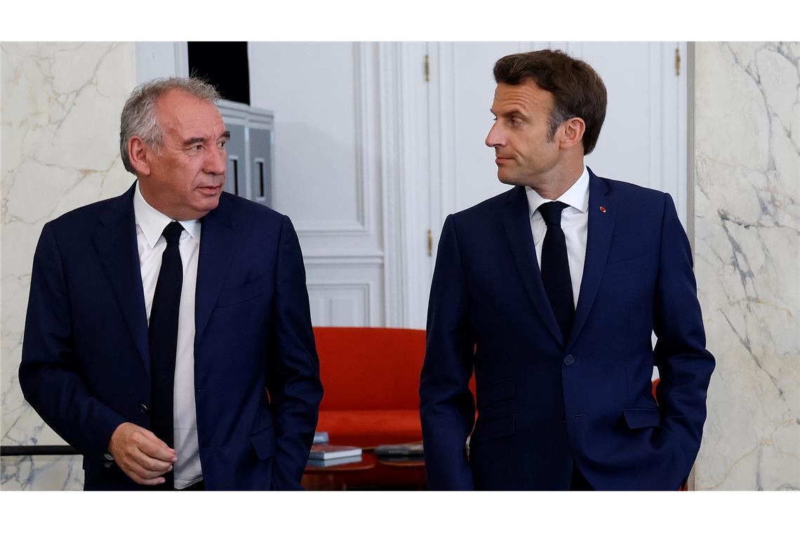 Der neue Premier Bayrou ist ein enger Vertrauter von Präsident Macron (Archivbild).