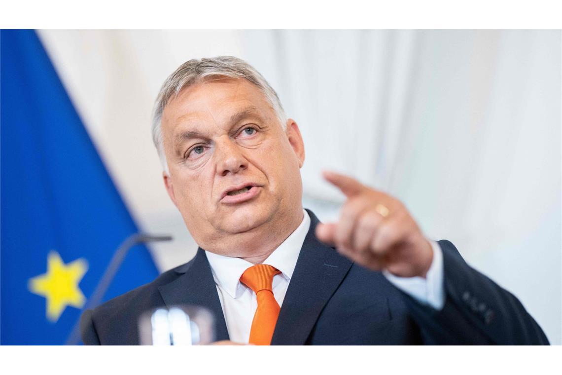 Der rechtspopulistische Politiker Orban (Bild) traf am Freitag auf den schwedischen Ministerpräsidenten Kristersson.