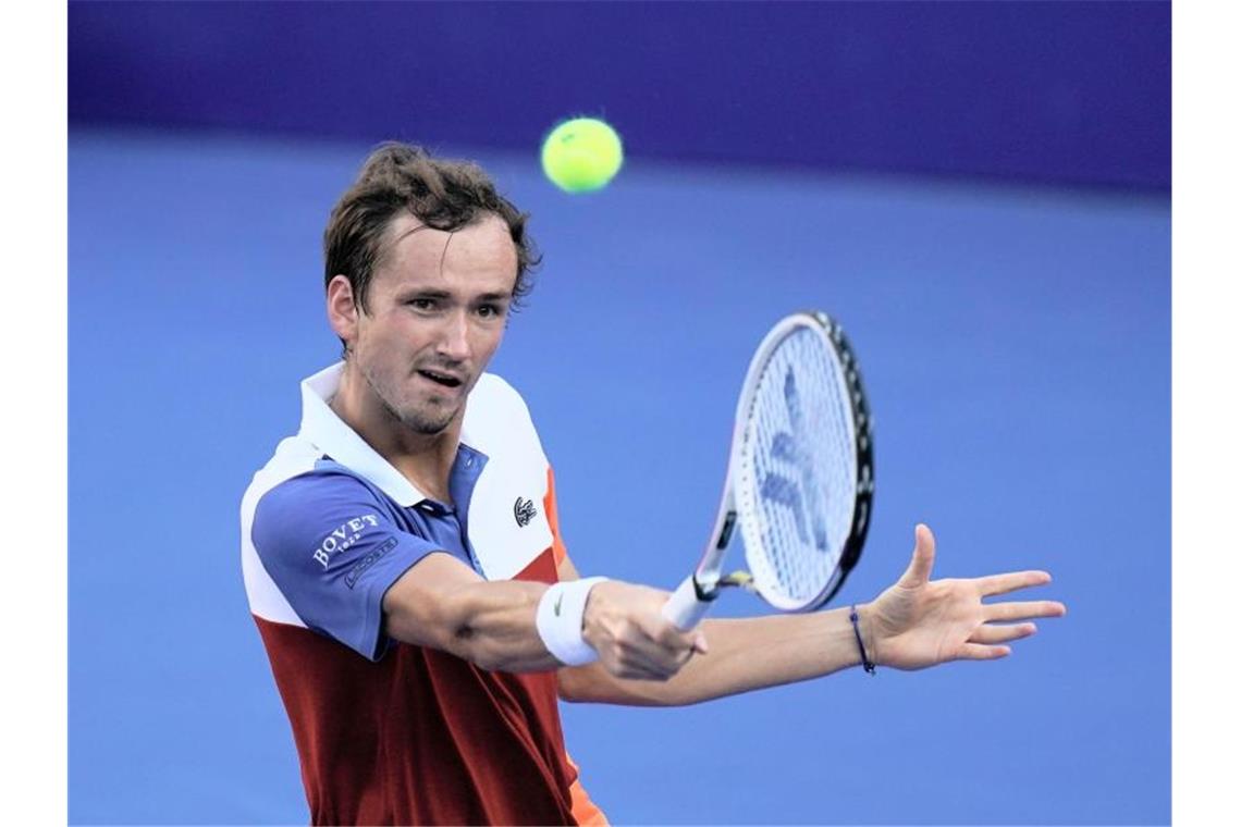 Medwedew: Tennis manchmal nicht so wichtig Der Russe Daniil Medwedew sorgt sich wegen des Ukraine-Konflikts. Foto: Eduardo Verdugo/AP/dpa