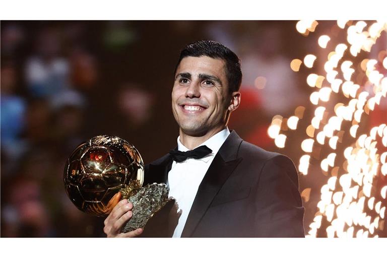 Der spanische Spieler Rodri von Manchester City erhielt  den Ballon d’Or – Real Madrid hätte sich einen anderen Sieger  gewünscht.