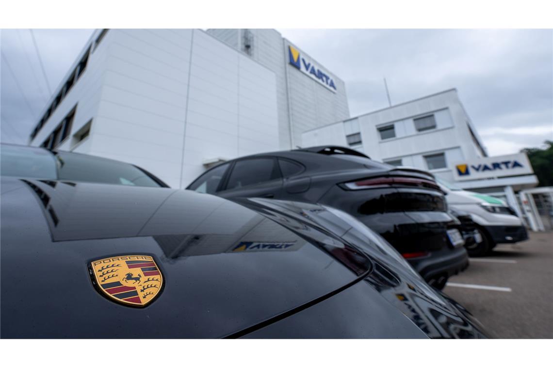 Der Sportwagenbauer Porsche kann sich vorstellen, sich an der Neuaufstellung von Varta zu beteiligen.