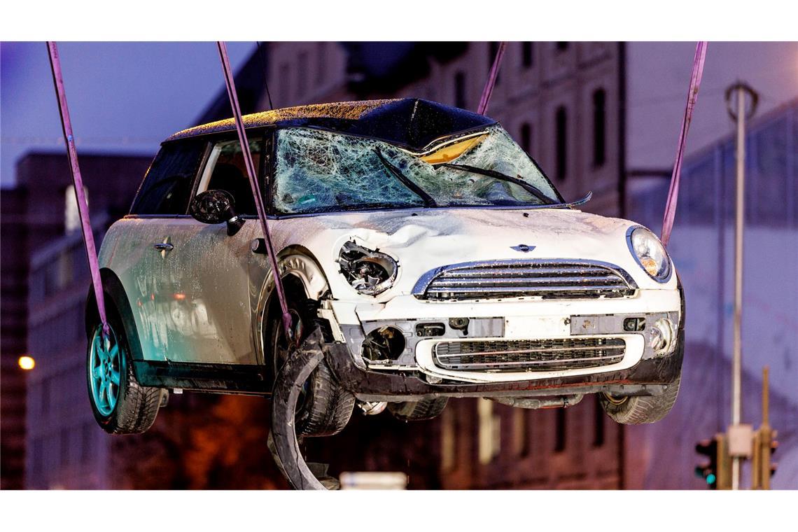 Der Täter fuhr mit seinem Auto von hinten in den Demonstrationszug. (Archivbild)