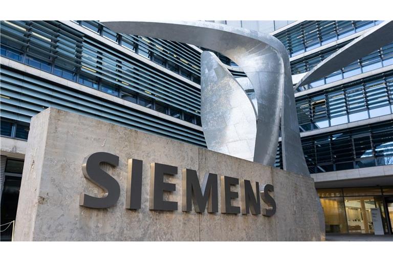 Der Technologiekonzern Siemens hat seine Tochter Innomotics verkauft.