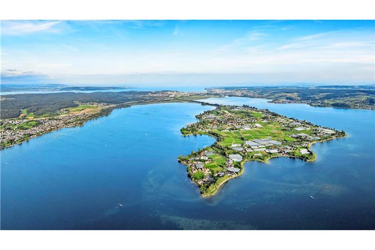 Der Untersee mit der Reichenau ist das Sorgenkind der Seenforscher am Bodensee.