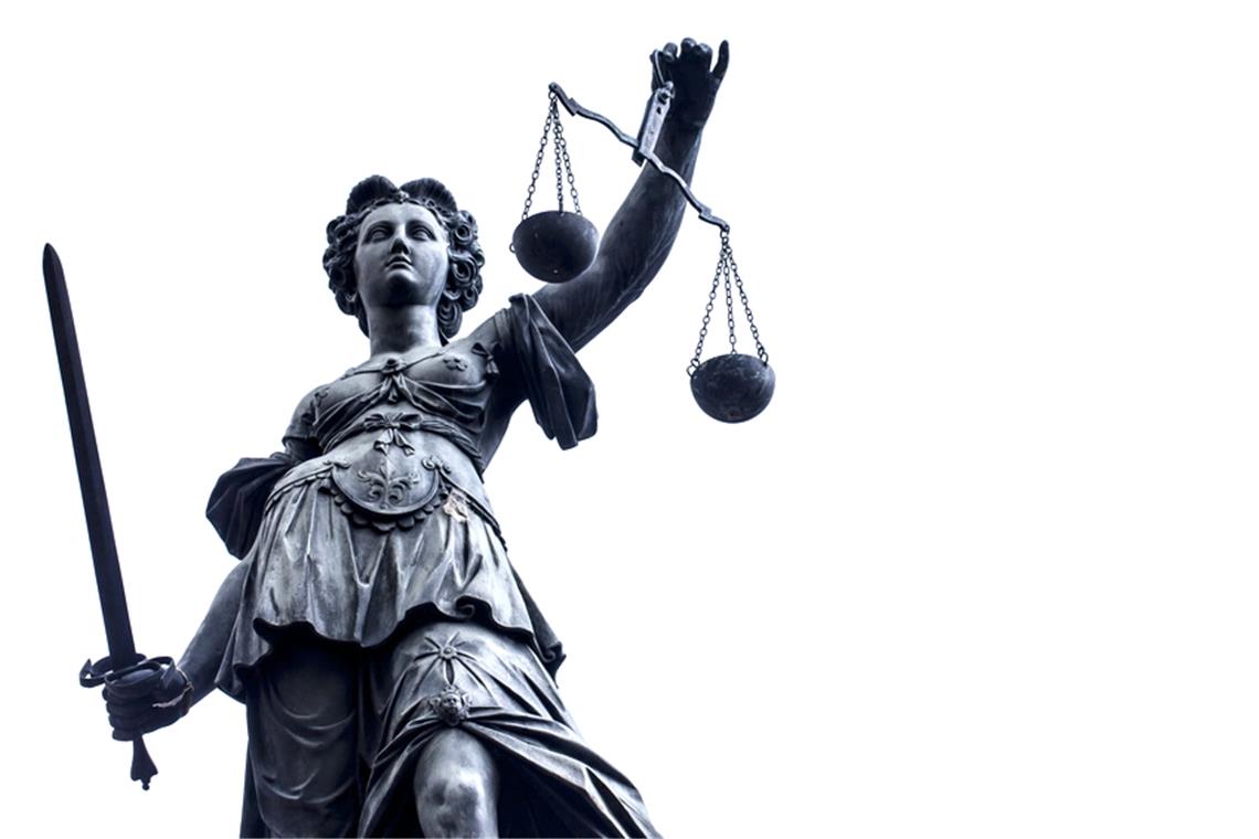 Backnanger Amtsgericht verhängt zweijährige Haftstrafe nach Einbruch in Pflegeheim Der Verteidiger räumt ein, dass der 23-Jährige für seine Taten bestraft werden muss. Symbolfoto: Okan Akdeniz/Stock-Adobe