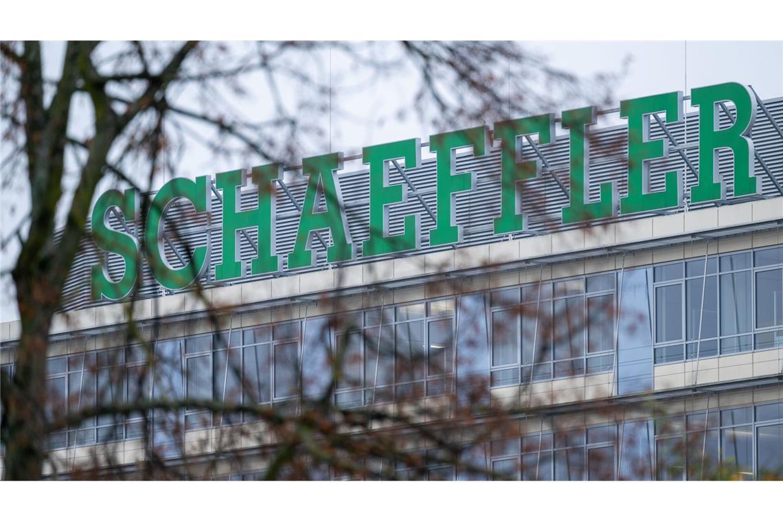 Der Zulieferer Schaeffler baut Tausende Stellen ab (Archivbild).