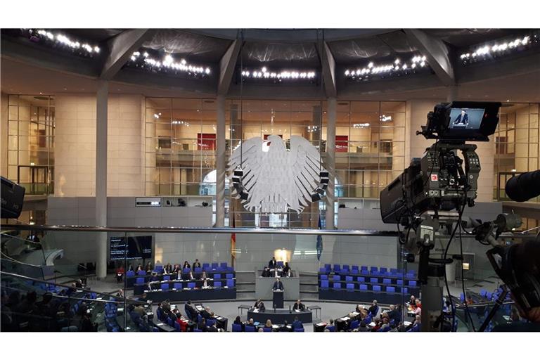 Die Abstimmung im Bundestag kann live mitverfolgt werden.