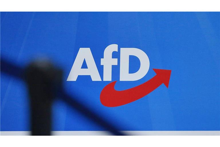 Die AfD hat eine Großspende in Höhe von 2,35 Millionen Euro aus Österreich erhalten. Zu den Geldflüssen gibt es nun in dem Land Ermittlungen. (Symbolbild)