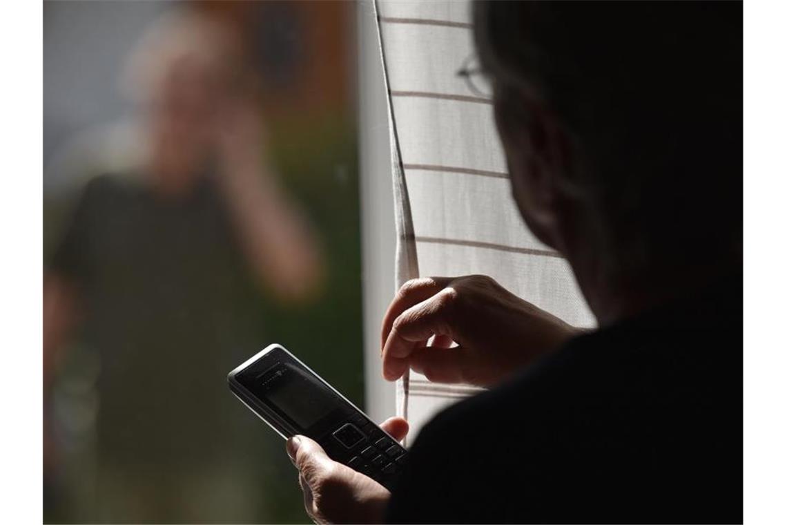 Justizministerium will Stalking-Paragraphen nachschärfen Die Anti-Stalking-Gesetzgebung war zuletzt 2017 angepasst worden. Foto: Angelika Warmuth/dpa