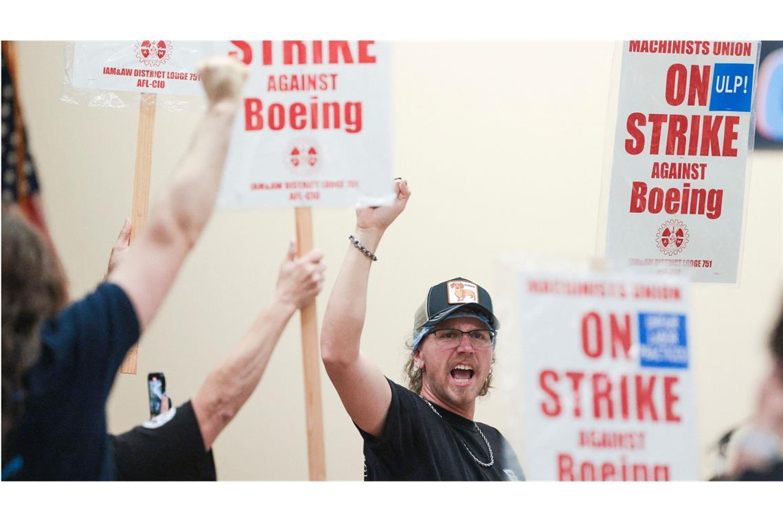 Die Boeing-Arbeiter streikten über Monate hinweg.