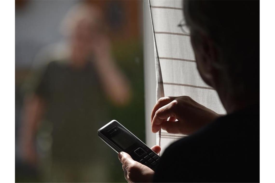 Lambrecht im Kampf gegen Stalking: Hürden „deutlich gesenkt“ Die Bundesregierung will Opfer von Stalking besser schützen. Foto: Angelika Warmuth/dpa