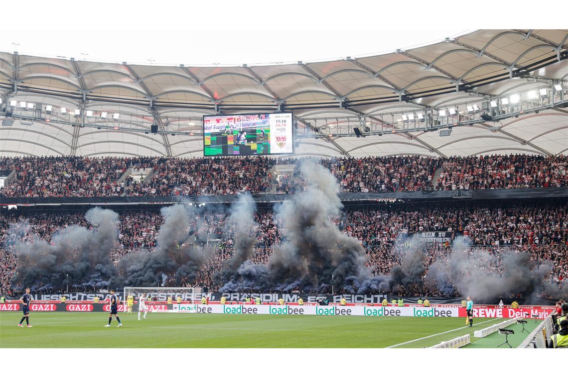 Die Cannstatter Kurve protestierte am Sonntag vehement.