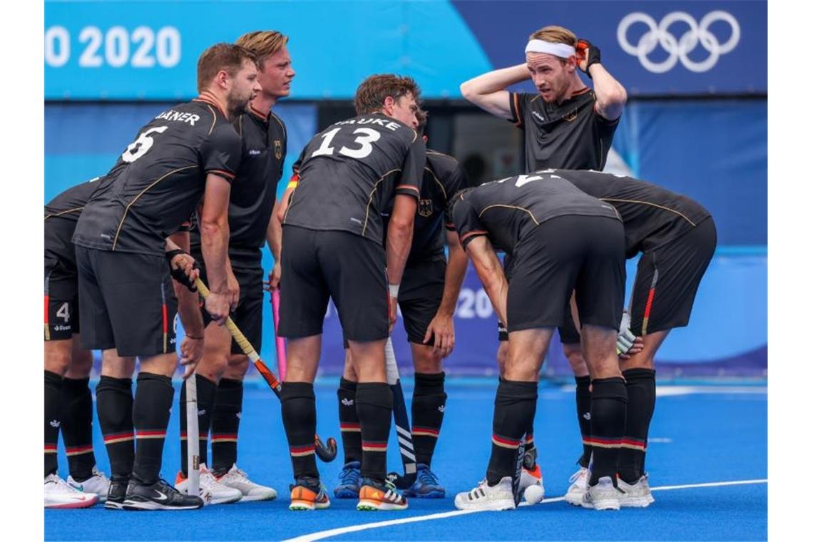 Frust bei Hockey-Team über erste Niederlage Die deutschen Hockey-Herren unterlagen Belgien 0:2. Foto: Jan Woitas/dpa-Zentralbild/dpa