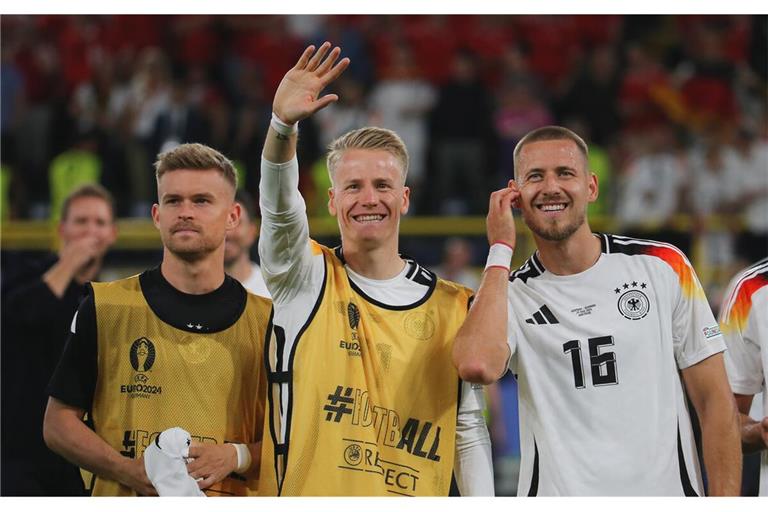 Die deutschen Nationalspieler des VfB bei der EM: Maximilian Mittelstädt, Chris Führich und Waldemar Anton (v. li.). Deniz Undav fehlt auf dem Bild.