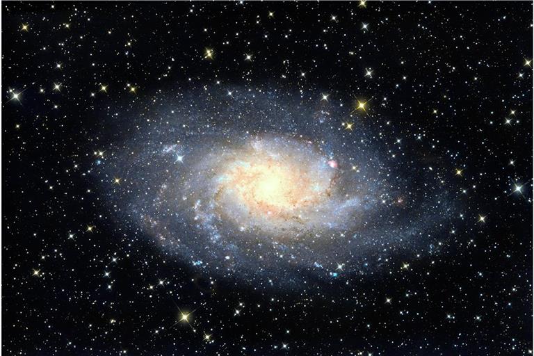 Die Dreiecksgalaxie Messier 33 ist eine sogenannte Spiralgalaxie und neben der Andromedagalaxie eine unserer beiden Nachbargalaxien. Fotos: Matthias Hagen 