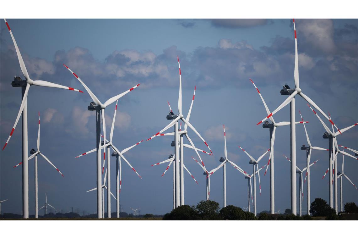 Die Energienutzung aus Wind- und Solarkraft ist 2023 auf dem höchsten je registrierten Stand. (Archivbild)