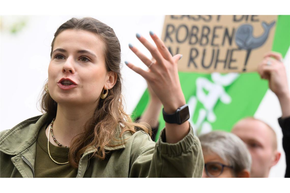 Die Fridays-for-Future-Aktivistin Luisa Neubauer sieht in dem Streit um das Gasprojekt vor Borkum eine Grundsatzfrage in der Klimakrise. (Archivbild)