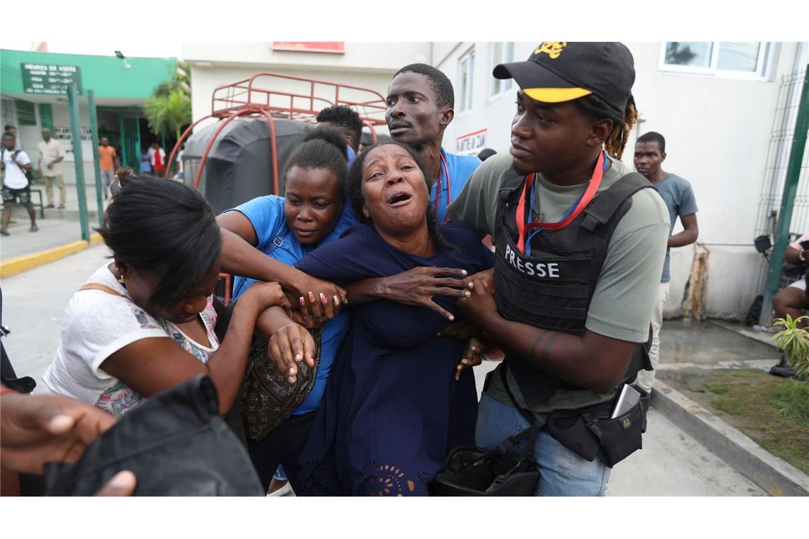 Die Gewalt in Haiti hat am Generalkrankenhaus von Port-au-Prince mehrere Opfer gefordert.